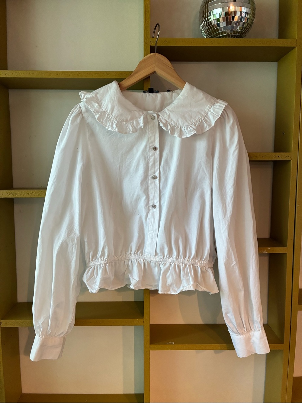 Women’s White Ruffled Button-Front Top